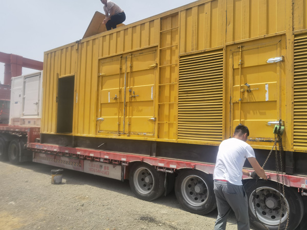 明水发电机出租100KW发电机需要什么规格的电缆线？