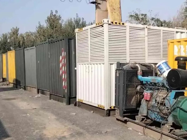 明水200KW柴油发电机机组每小时油耗是多少?